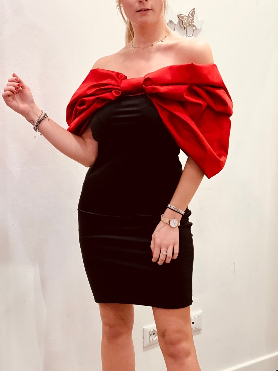 Tubino nero in ciniglia con maxi - fiocco rosso - Follie by Alice