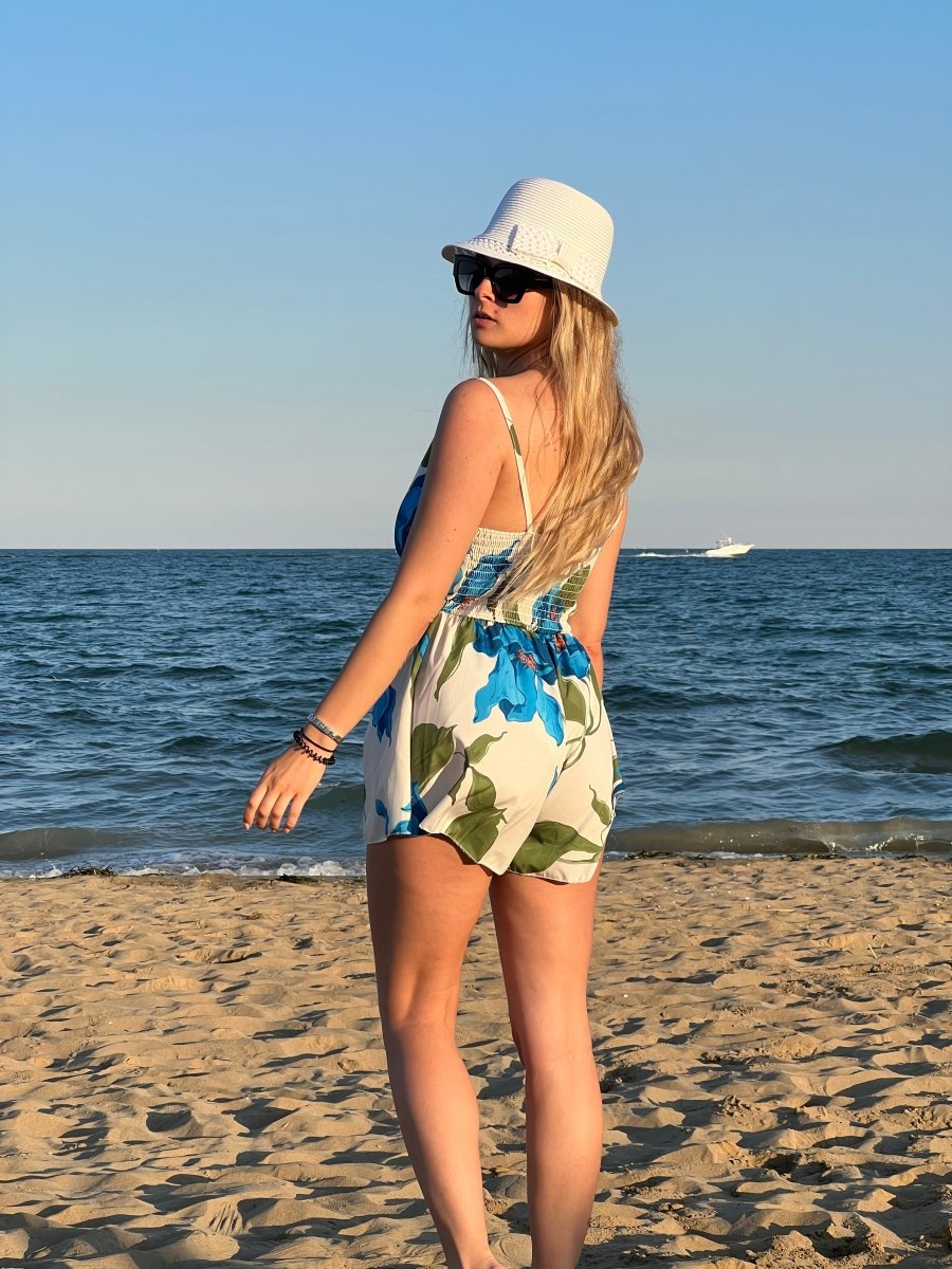 Tutina bianca con pantaloncino a farfalla e stampa floreale - Follie by Alice
