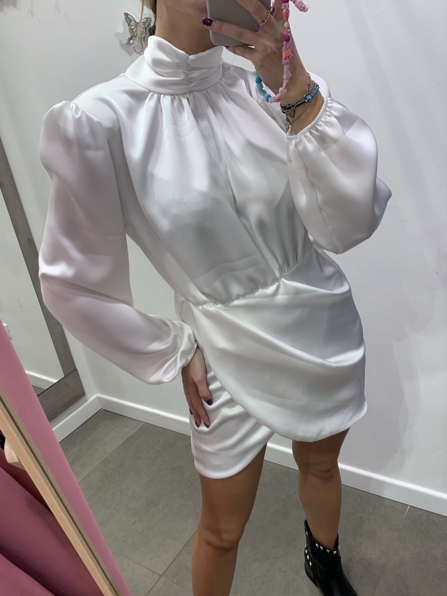 Vestitino bianco effetto satin a portafoglio – alternate