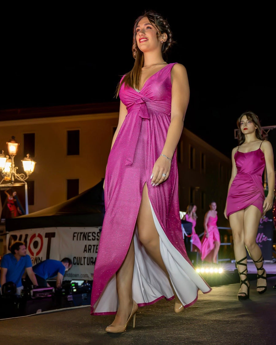 Vestito lungo ciclamino gioiello glitterato con spacco – alternate